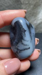 和田玉青花籽料