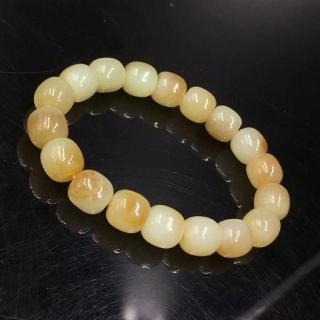文玩界的"白月光",这4种和田玉,越盘越漂亮!