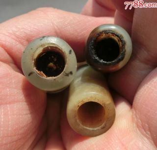 百年历史传承,包浆油润,明清老和田玉烟嘴