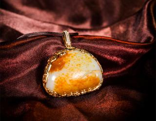 zhenyuhui/真玉汇 新疆和田玉白玉籽料18k金镶 霞光挂坠